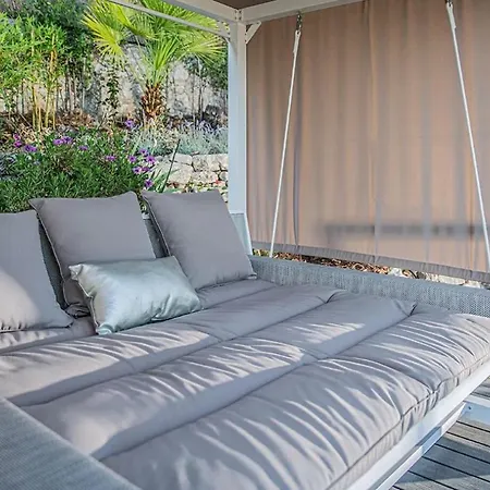 Private With Private Heatead Pool, Sauna And Jacuzzi In * Antibes