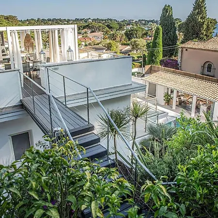 Private With Private Heatead Pool, Sauna And Jacuzzi In Apartman